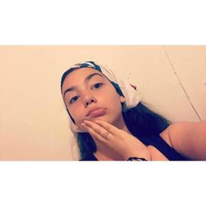 Meet your Posher, Yailene